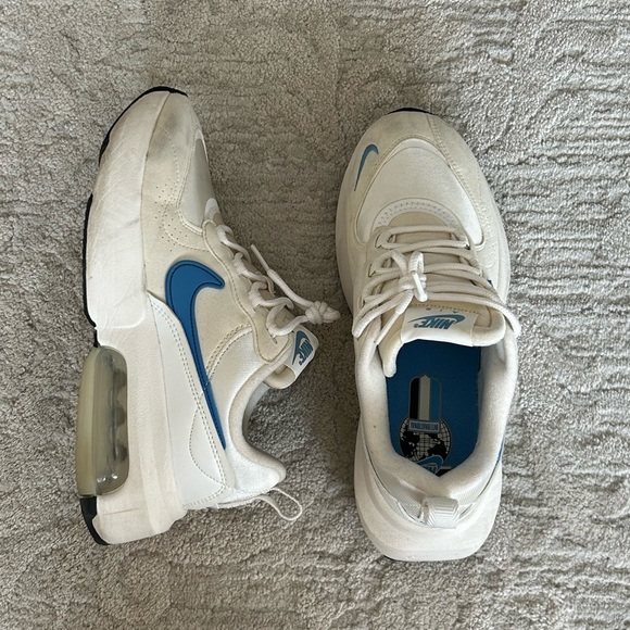Nike Shoes - Nike Air Max Verona White with Blue Accents